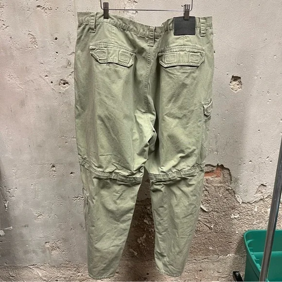 Harley Davidson Khaki Green Cargo Style Zip Off Leg Convertible Workwear Pants - Picture 4 of 4